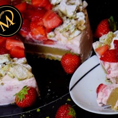 Erdbeeren Rhabarber Torte - Rezept Marcel Paa