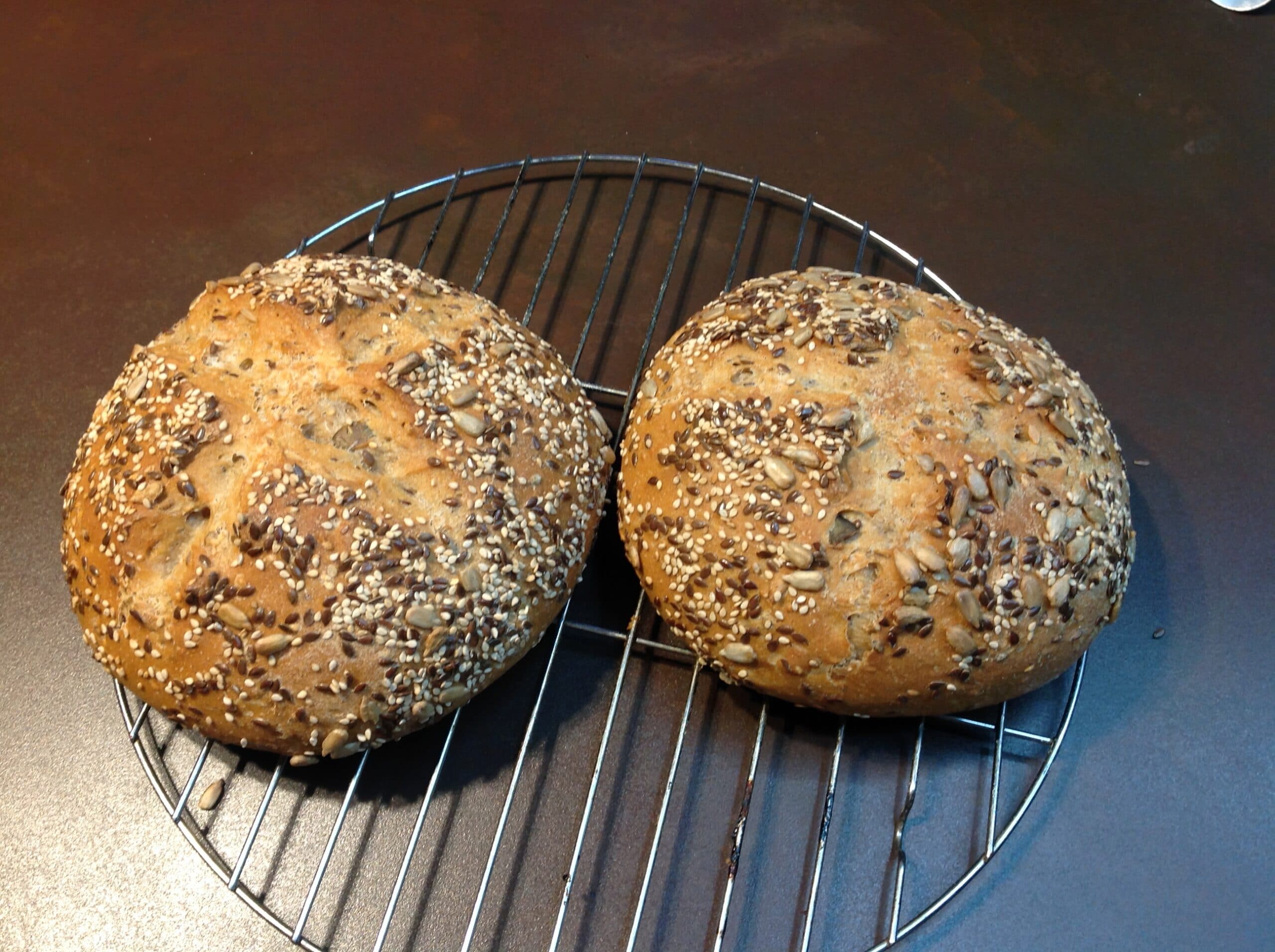 Kernen Vital Brot - einfach gesund - Einfach Backen – Marcel Paa